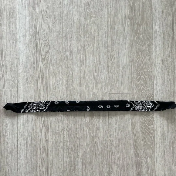 Fallon Choker - Picture 3 of 6